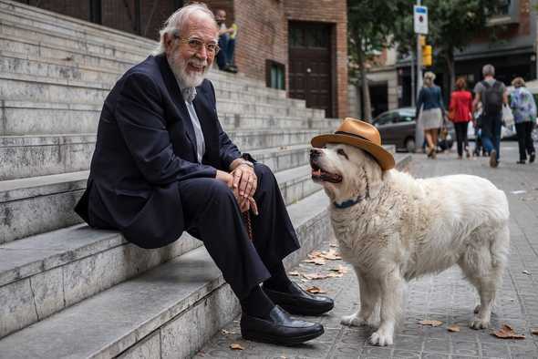 Man with a dog, Barcelona 2015